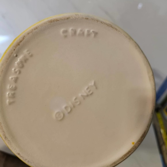 Whimsical Disney Treasure Craft Mrs. Potts Teapot From Beauty and the Beast - Picture 6 of 8